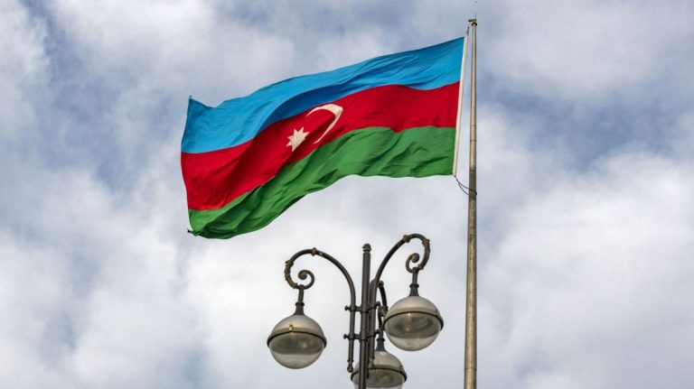 Finanţele Azerbaidjanului profită de pe urma menţinerii restricţiilor de călătorie impuse în pandemie