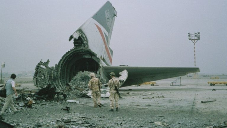 Londra recunoaşte după 30 de ani greşeala ce a permis Irakului să folosească ca scuturi umane pasagerii zborului BA149