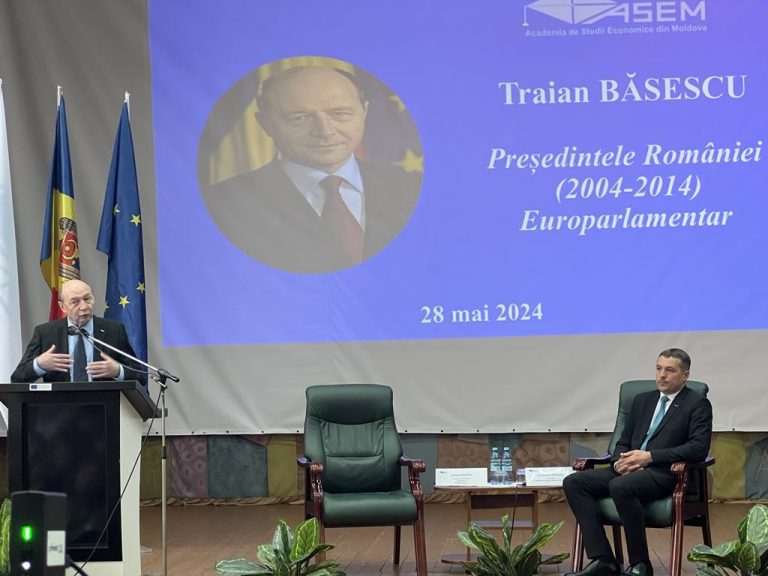 Traian Băsescu: Moldova nu trebuie să rateze ocazia de integrare europeană