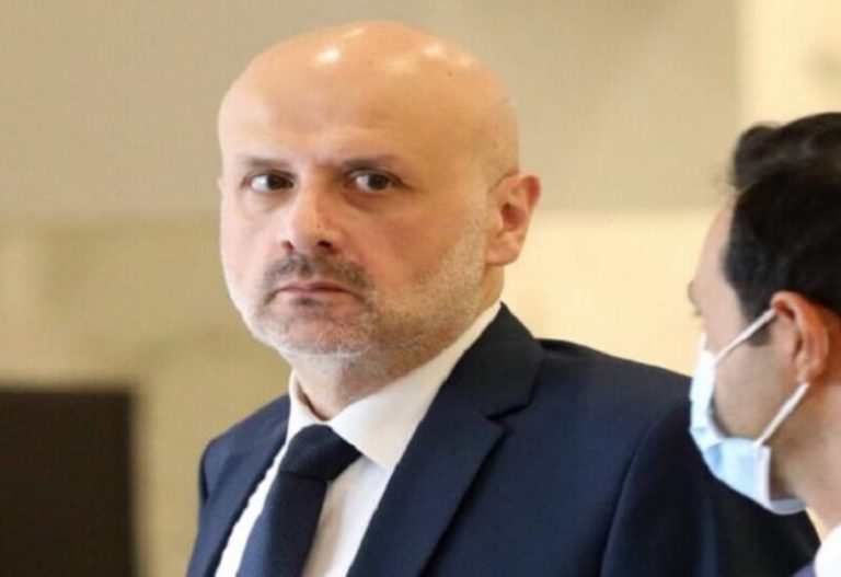 Ministrul de interne libanez respinge informaţiile privind un atac terorist care ar fi avut loc pe aeroportul din Beirut