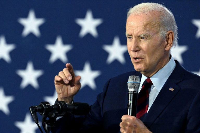 Biden: SUA au o ‘obligaţie morală’ să reglementeze mai mult regimul armelor de foc