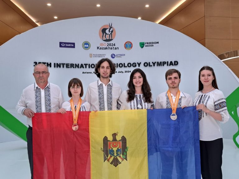 Lotul olimpic al Republicii Moldova s-a întors cu 3 premii de la Olimpiada Internațională de Biologie