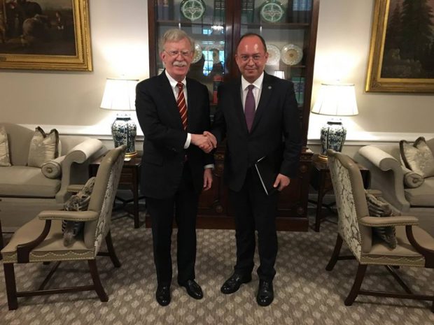 SUA: Bogdan Aurescu a avut o întrevedere cu ambasadorul John Bolton, consilier al președintelui Donald Trump