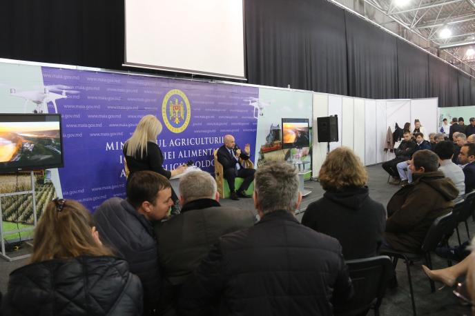 Moldagrotech: Vladimir Bolea, în premieră, într-o sesiune de discuție cu agricultorii din țară