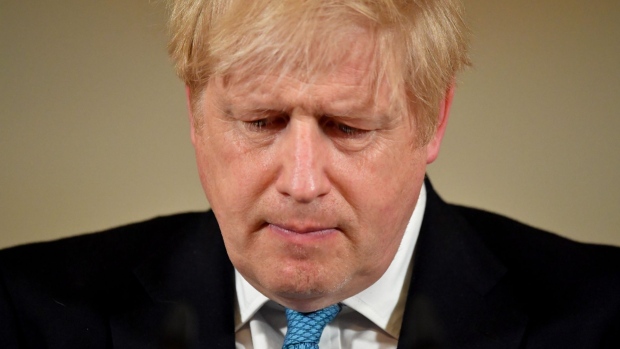 Boris Johnson nu va participa la funeraliile prinţului Philip