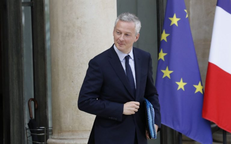 Manifestaţiile “vestelor galbene”sunt o “catastrofă pentru economia noastră” (ministru francez)
