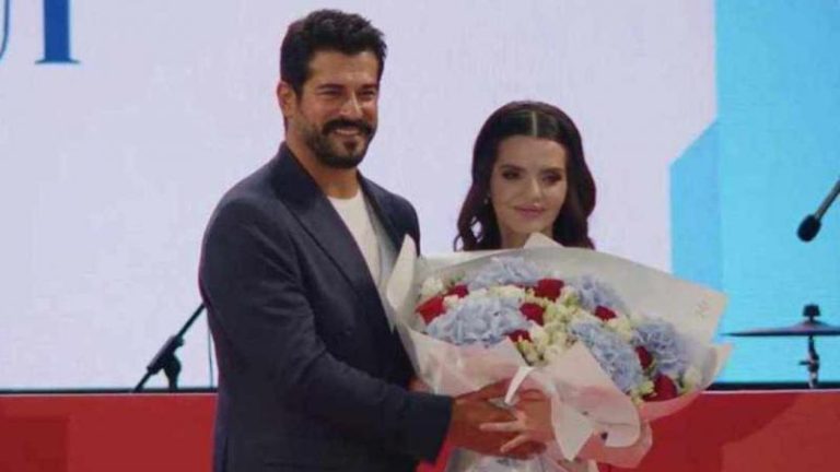 Celebrul actor turc Burak Ozcivit a urcat pe scena din Găgăuzia, la ceremonia de învestire a Evgheniei Guțul