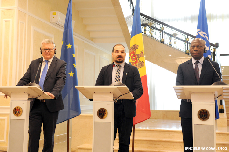 Alexei Buzu s-a întâlnit cu Comisarul european: UE oferă suport pentru o piață a muncii mai incluzivă în Moldova