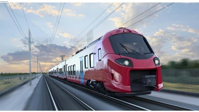 CFR introduce trei trenuri internaționale cu legătura directă între Bucureşti şi Istanbul, Varna și Sofia şi retur