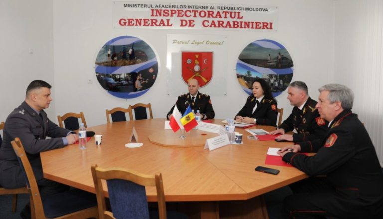 Carabinierii moldoveni vor beneficia de asistența polonezilor