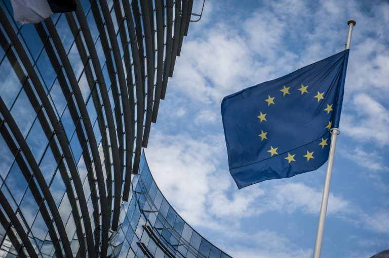 Comisia Europeană a adoptat un cadru revizuit privind ajutoarele de stat pentru cercetare, dezvoltare şi inovare