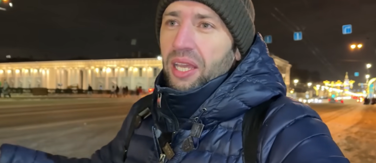 Vloggerul român Cosmin Avram, Revelion de coșmar în Rusia: ‘Romanski niet!’