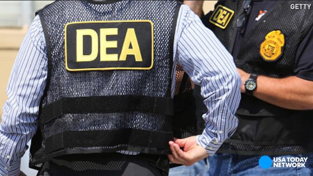 Directorul interimar al Administraţiei stupefiantelor Chuck Rosenberg demisionează de la conducerea DEA