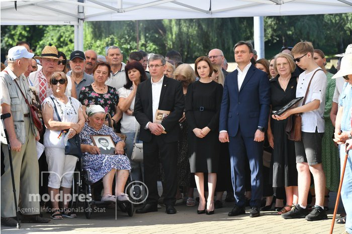 REPORTAJ FOTO: Republica Moldova comemorează 75 de ani de la cea de-a doua operațiune de deportări