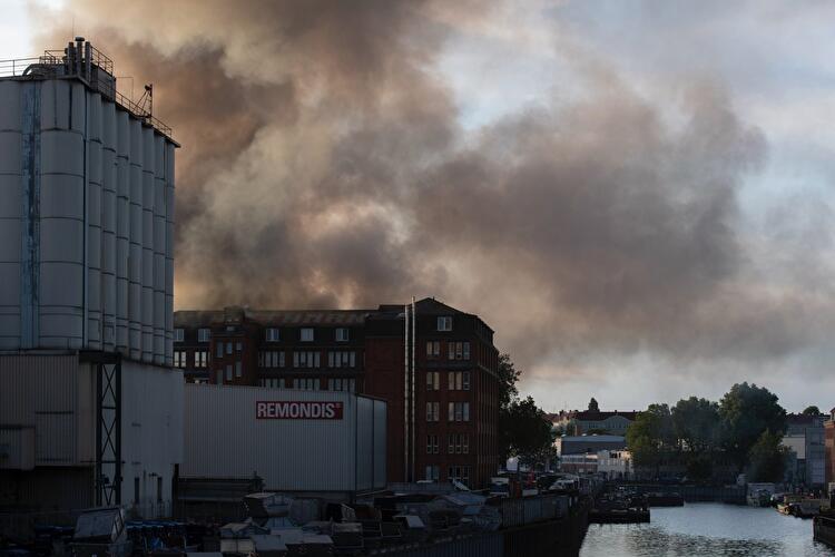 O fabrică de armament din Berlin a luat foc, generând un nor toxic periculos. Uzina Diehl Metal producea sistemul de apărare antiaeriană IRIS-T, furnizat şi Ucrainei