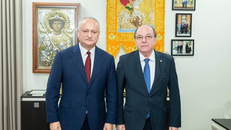 Dodon şi ambasadorul rus au discutat aspecte ale dezvoltării relaţiilor bilaterale