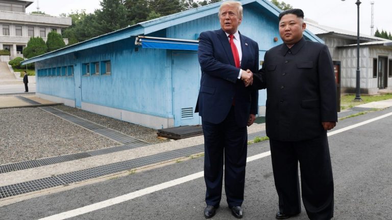 China salută  întâlnirea Kim-Trump și îndeamnă la accentuarea negocierilor în vederea denuclearizării