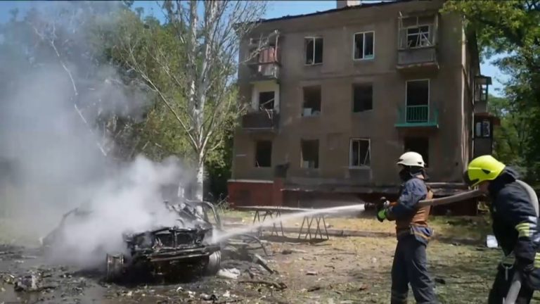 16 morţi în coliziunea dintre un camion militar şi un autobuz în Doneţk