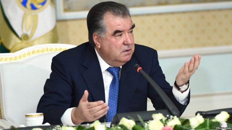 Preşedintele Tadjikistanului cere la summitul OTSC o ‘centură de securitate’ în jurul Afganistanului