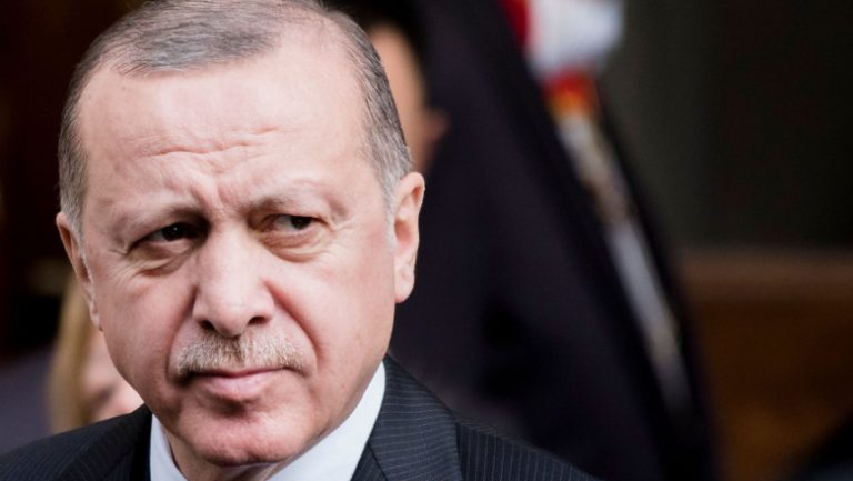 Erdogan îşi recunoaşte înfrângerea istorică în alegerile municipale