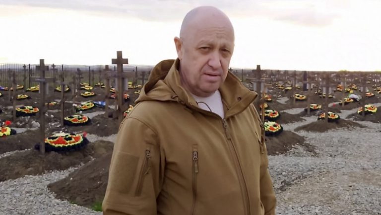 Șeful Wagner: Statul Major rus este responsabil pentru ‘zeci de mii de morţi şi răniţi’ ruşi în Ucraina