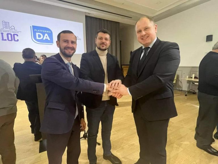 Trei partide din Moldova au anunțat crearea unui bloc politic
