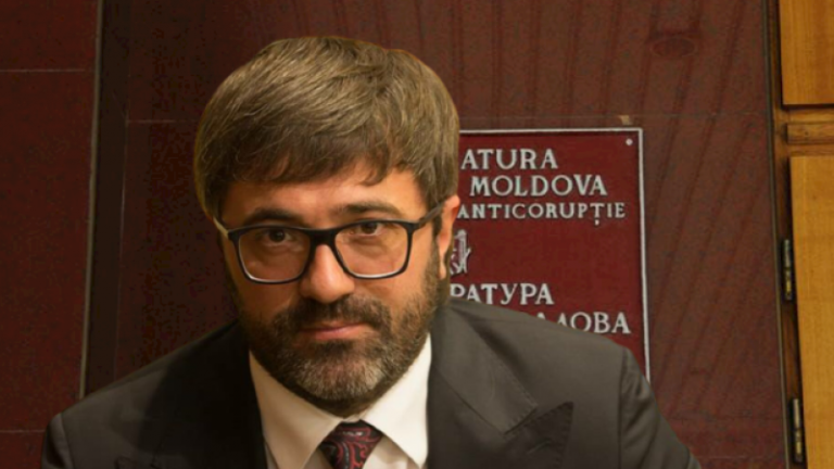 Vladimir Andronachi: Nu voi fugi din ţară şi că mă voi supune ordinii publice