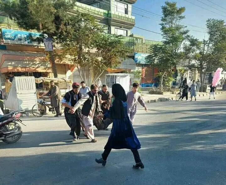 Majoritatea victimelor atentatului din Kabul sunt femei