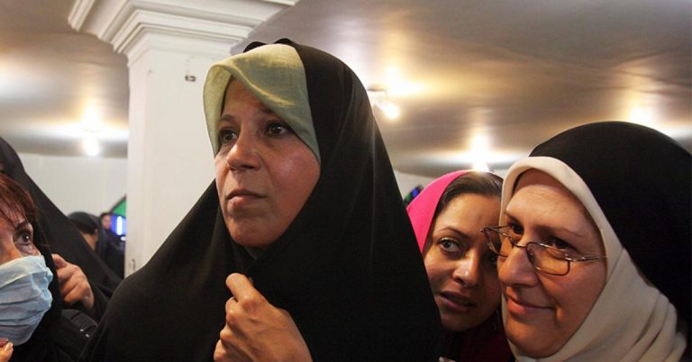 Fiica fostului preşedinte iranian Rafsanjani, inculpată de activităţi de propagandă împotriva Iranului şi de blasfemie