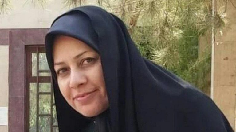 O nepoată a ghidului suprem iranian Ali Khamenei a fost arestată