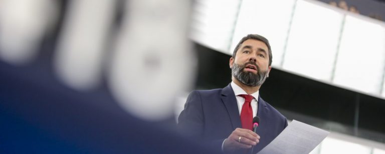 Un eurodeputat acuză opoziţia din Ungaria că ‘atacă interesele naţionale’ ale ţării la Bruxelles