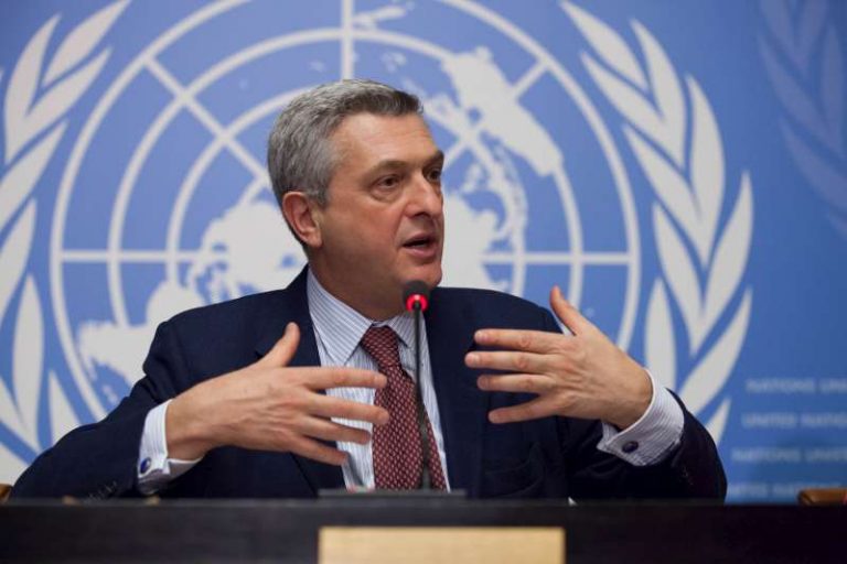 Înaltul comisar al ONU pentru refugiaţi pledează pentru susţinerea refugiaţilor sirieni şi a Libanului