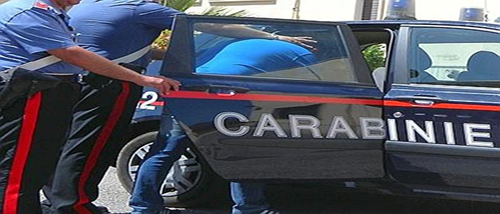 Poliţia italiană a confiscat pachete de droguri pe care erau lipite fotografii cu foşti lideri mafioţi