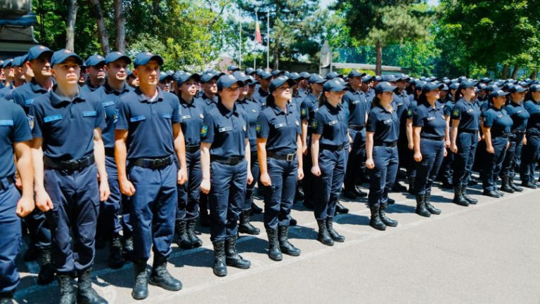 FOTO/ 49 de ofițeri debutanți al Poliției de Frontieră au depus Jurământul de Credință