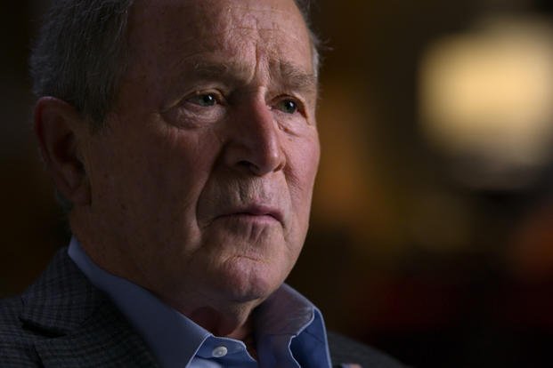 George W. Bush avertizează că Putin s-ar putea să nu se oprească la Ucraina