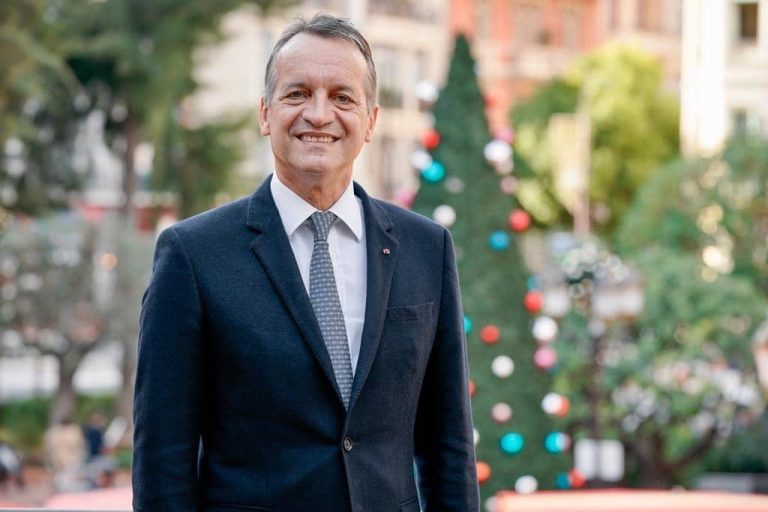 Primarul oraşului Monaco, inculpat pentru corupţie şi trafic de influenţă