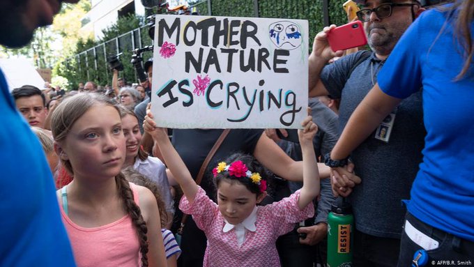Primul protest new-yorkez în favoarea combaterii schimbărilor climatice al tinerei activiste Greta Thunberg
