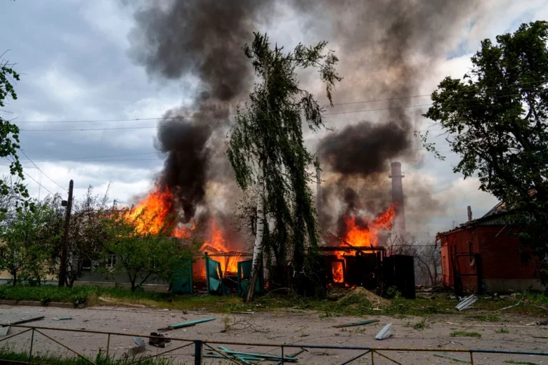 Rusia afirmă că a capturat un sat din regiunea Harkov