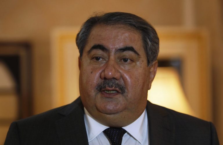 Fostul ministru de externe Hoshyar Zebari, exclus ‘temporar’ din cursa prezidenţială din Irak