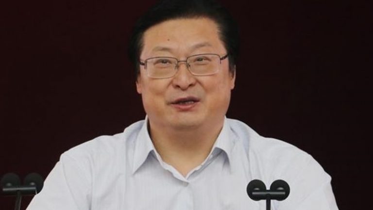 Fostul şef al programului de construire a portavioanelor din China, sub anchetă