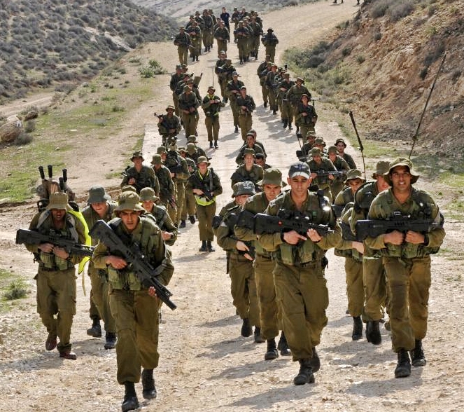 Armata israeliană prezintă un plan de evacuare a civililor din zonele de luptă şi viitorul plan operaţional