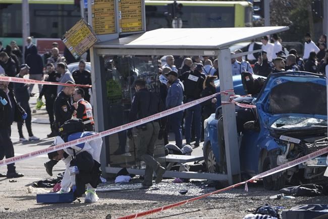 Doi morți într-un atentat comis într-o staţie de autobuz din Ierusalimul de Est