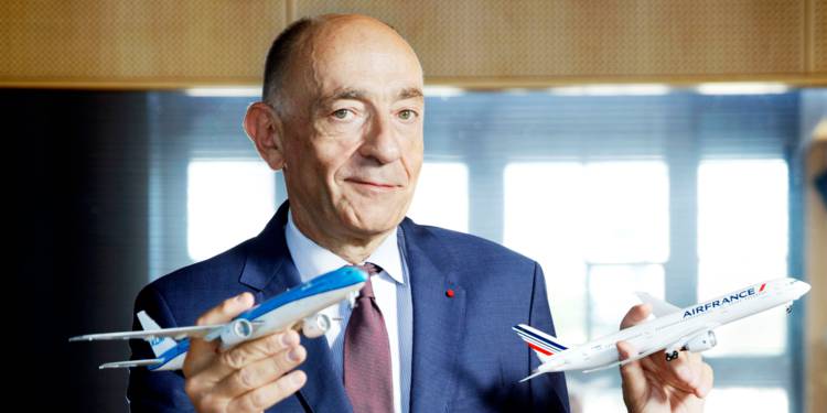 Franța : Şeful Air France-KLM va demisiona