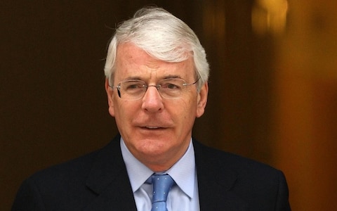 Fostul premier britanic John Major contestă legitimitatea lui Boris Johnson de a conduce Guvernul interimar