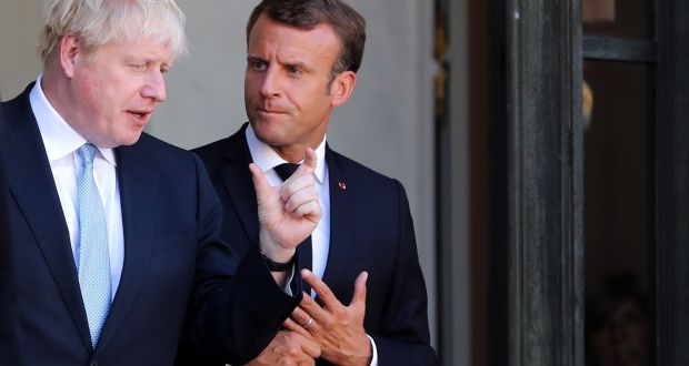 Macron: Vreau să cred că Johnson va avea o majoritate pentru a susţine acest acord de Brexit