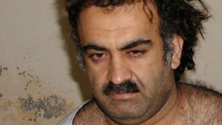 Procesul presupusului ‘creier’ al atentatelor teroriste de la 11 septembrie, Khalid Sheikh Mohammed, se reia