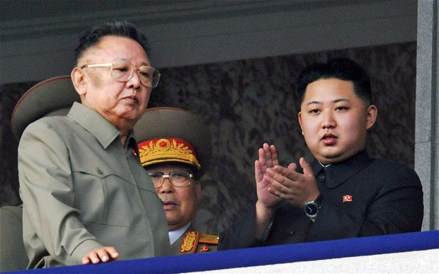 Kim Jong Il a fost sărbătorit FĂRĂ teste cu rachete sau paradă militară