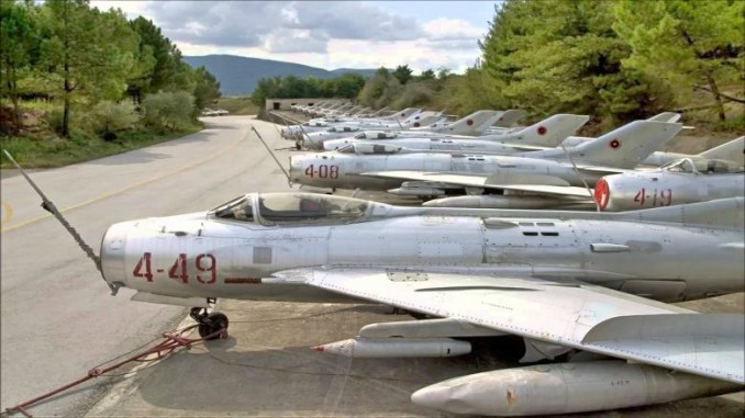 Albania: Baza aeriană Kucova va deveni  “prima amprentă a NATO în Balcanii de vest”