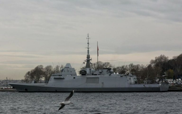 Franţa a trimis o a treia navă militară în mările din Orientul Mijlociu