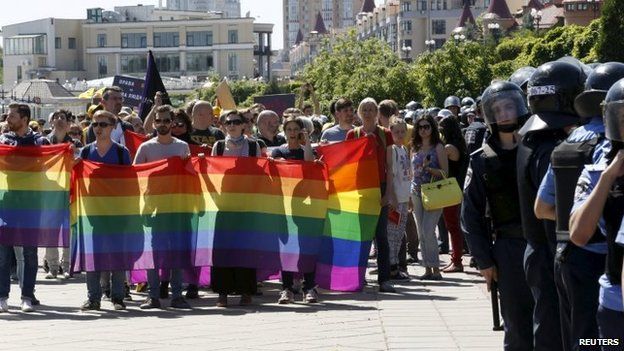 Poliţia austriacă a dejucat un presupus atac islamist împotriva Marşului LGBT de la Viena